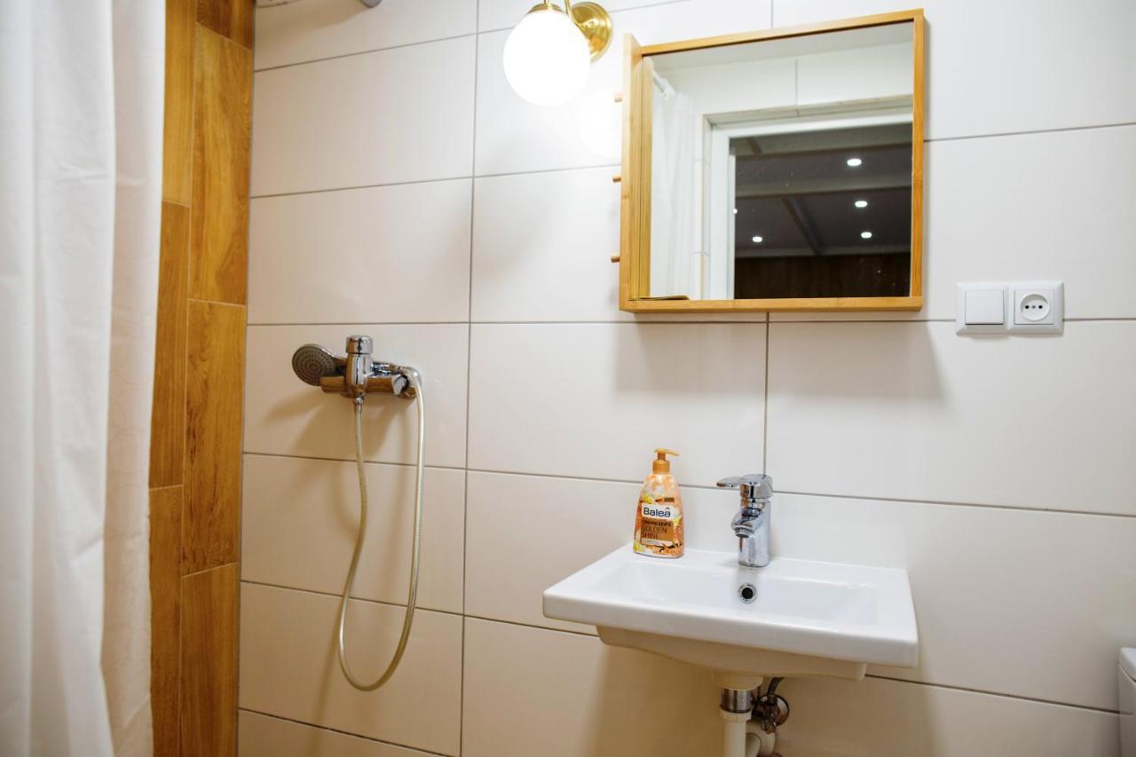 Smart City Apartament Liov Exterior foto
